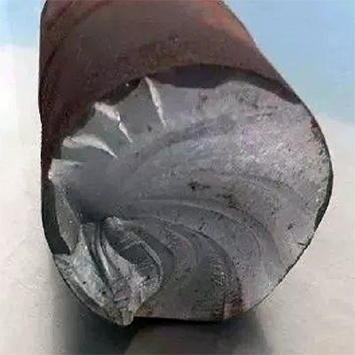 为什么含碳量越高的钢材越容易断裂